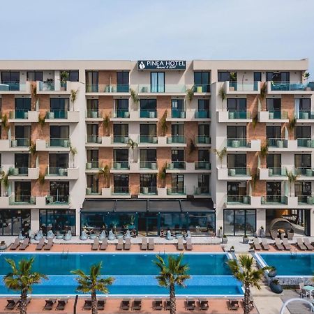 Pinea Hotel Resort&Spa Golem  Exterior foto
