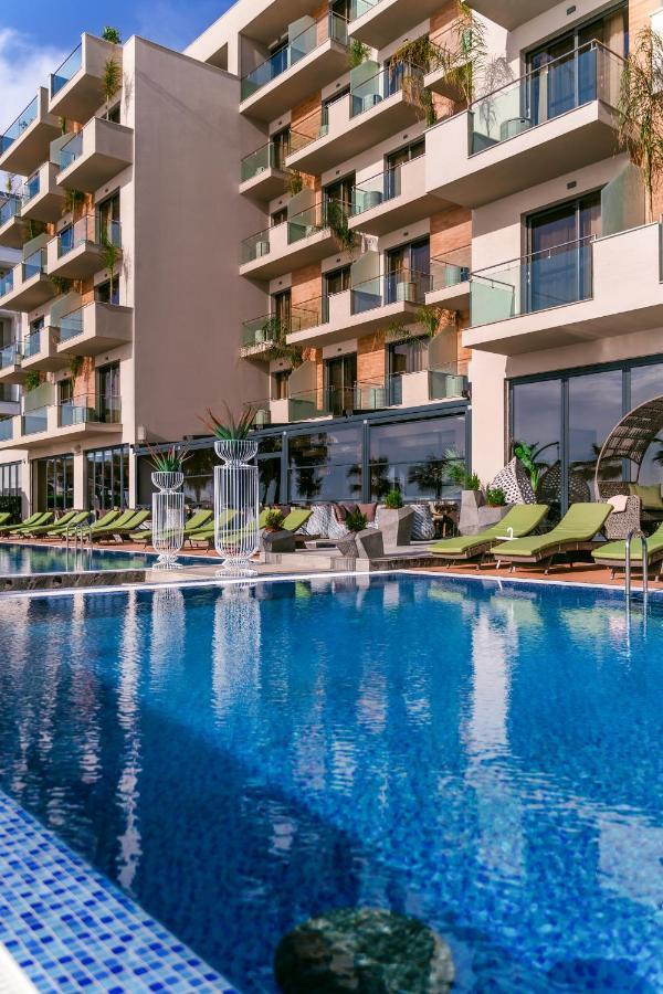 Pinea Hotel Resort&Spa Golem  Exterior foto