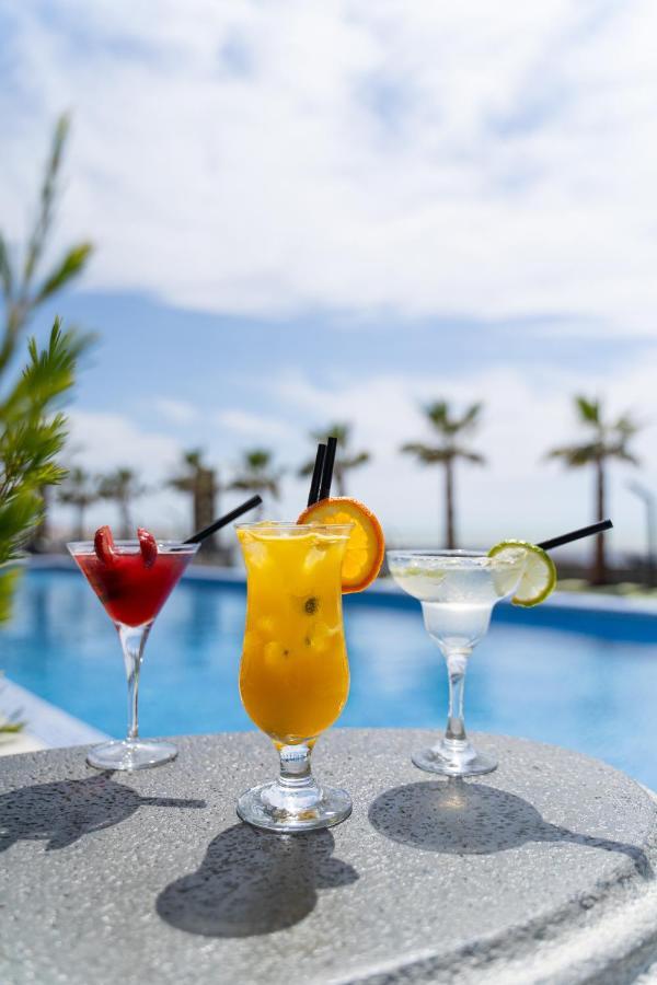 Pinea Hotel Resort&Spa Golem  Exterior foto